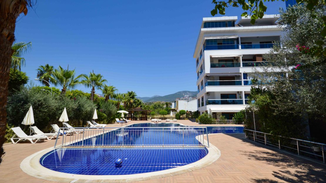 A unique 2 bedrooms furnished duplex 300m from the Kestel beach